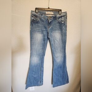 Hollister Flare Jeans Size 9